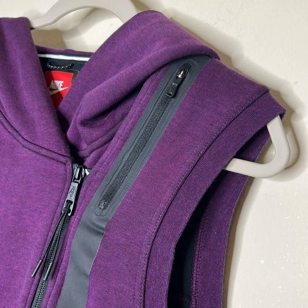 Nike Purple Vest Full Zip Heavy Sleeveless Hooded Sweater Womens Size Small - Image 6