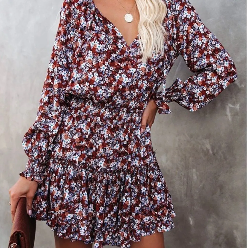 ✨ Vici Collection Floral Smocked Ruffle Dress✨ - Image 2