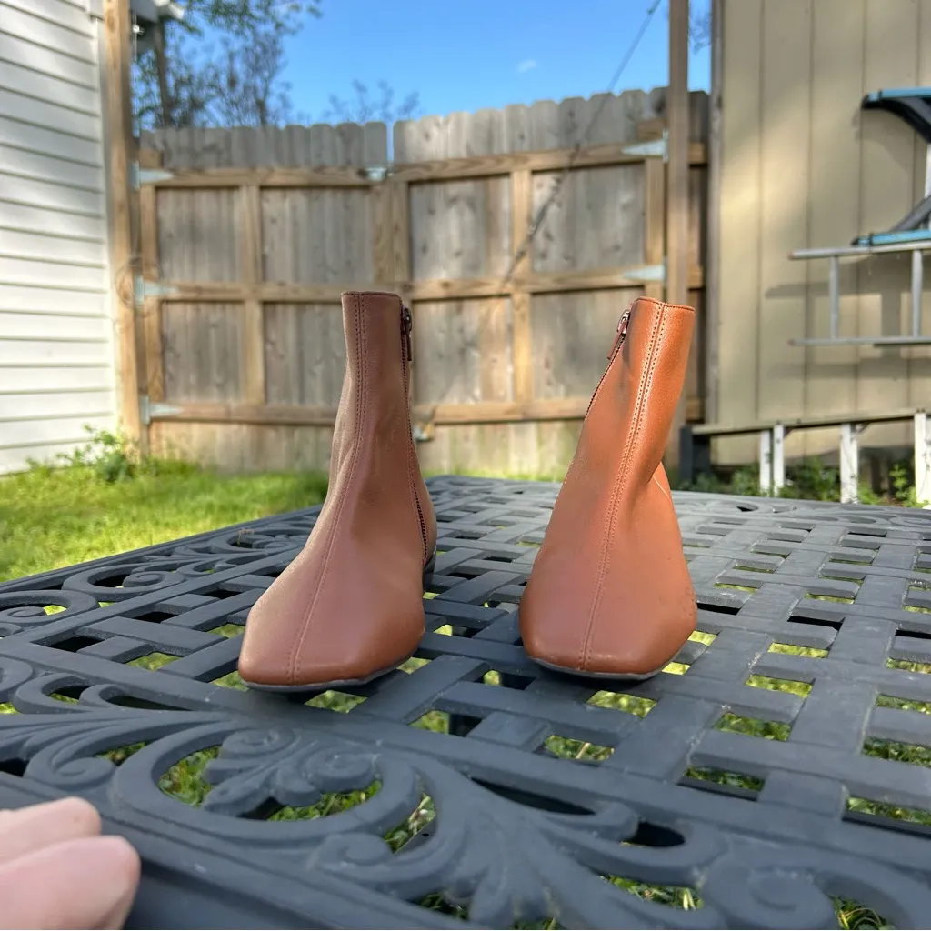 Linea Paolo Women Rad Low Heel Square Toe Brown Dressy Office Boots size 4‎ - Image 2