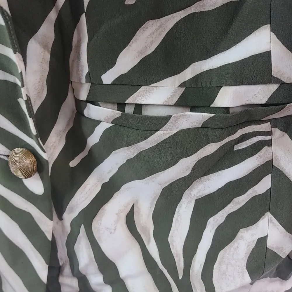 Dana Buchman 10 Silk Choco & Creme Animal Blazer - Image 5