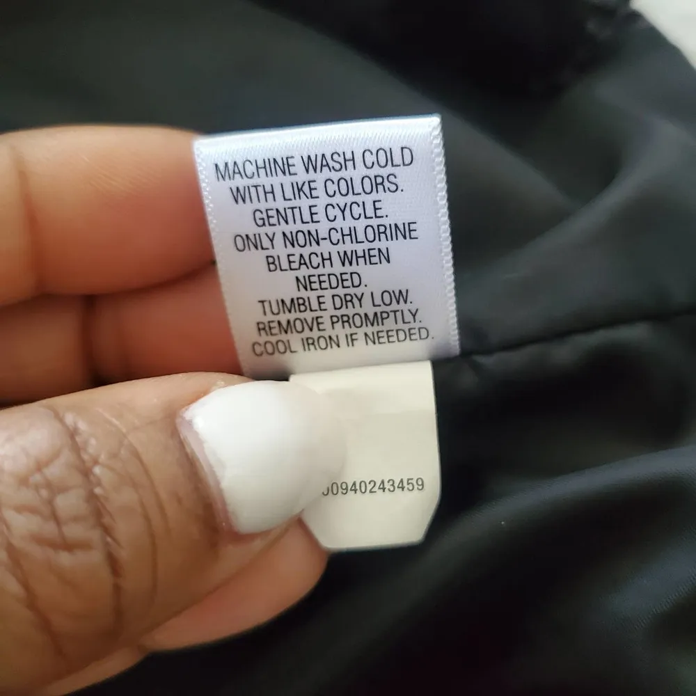 Croft & Barrow Women's Patterned Lightweight Puffer Vest S - Image 9