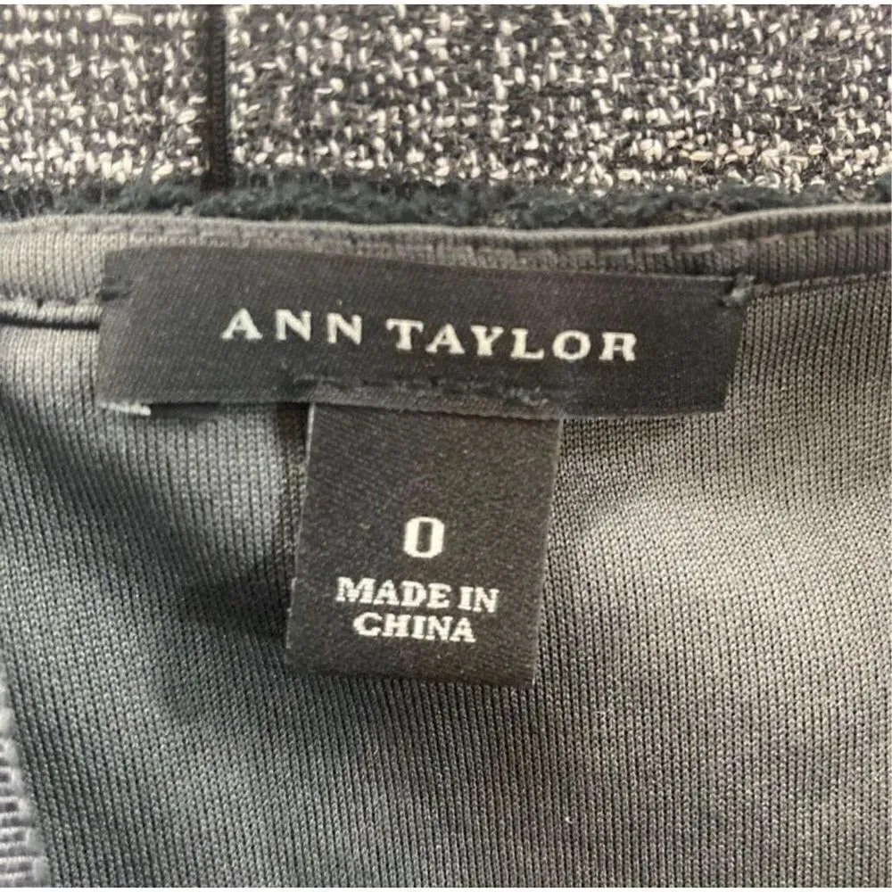 Ann Taylor Womens Black Sleeveless Zip Crew Neck Tank Top Size 0 - Image 4