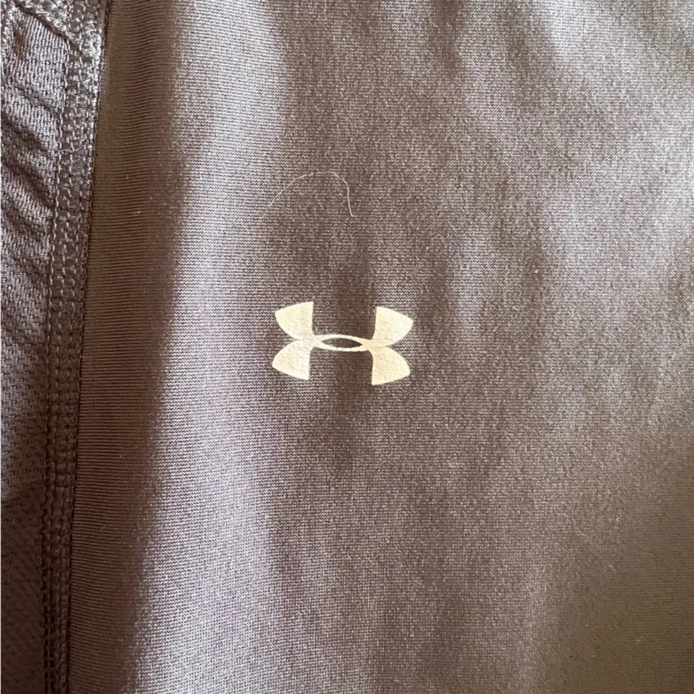 Under Armour Women’s Black/Grey/Pink Yoga Pants/Leggings - Image 2
