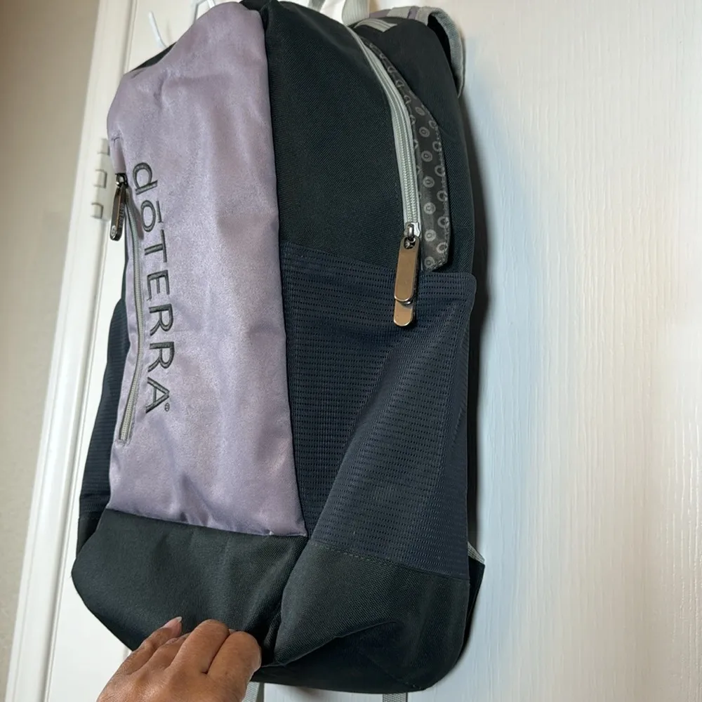 Doterra Convention Gray Purple Backpack EUC #CL - Image 3