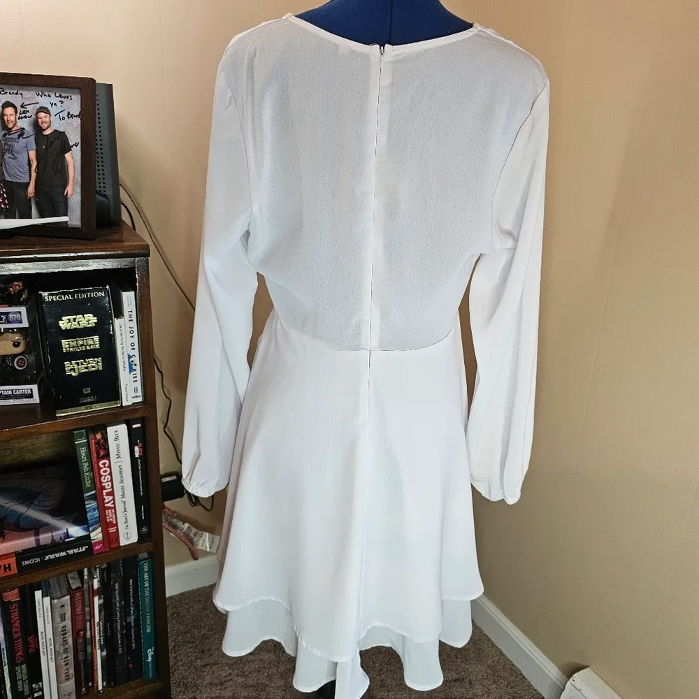 Large White Belted Tier Midi Dress NWOT - Image 4