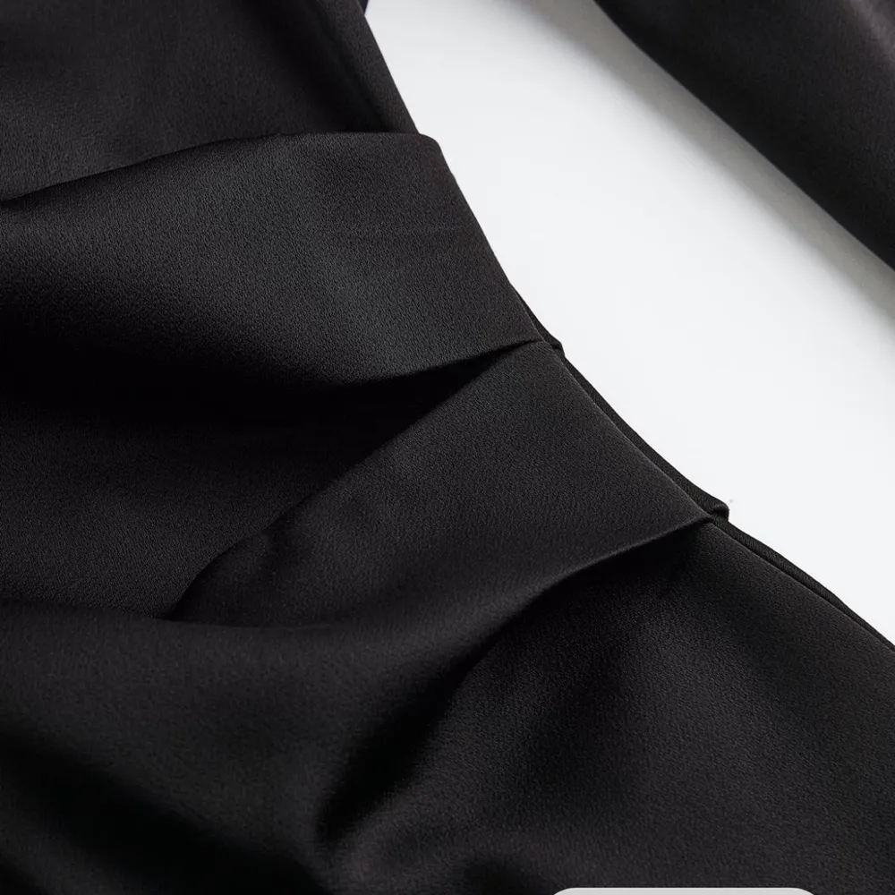 J& M‎ Draped Blouse - Image 7