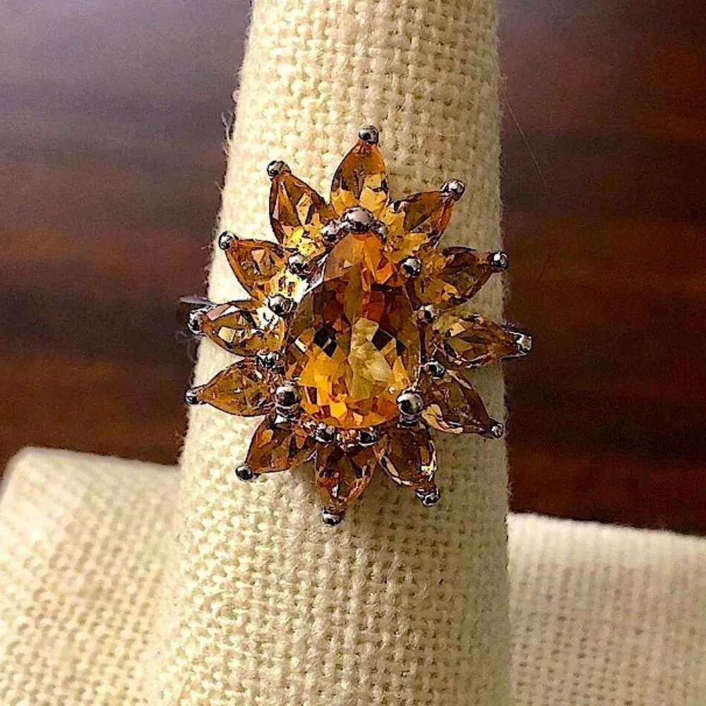 Faceted Golden Citrine Sterling Silver Flower Shaped Ring Sz 7 - Image 4
