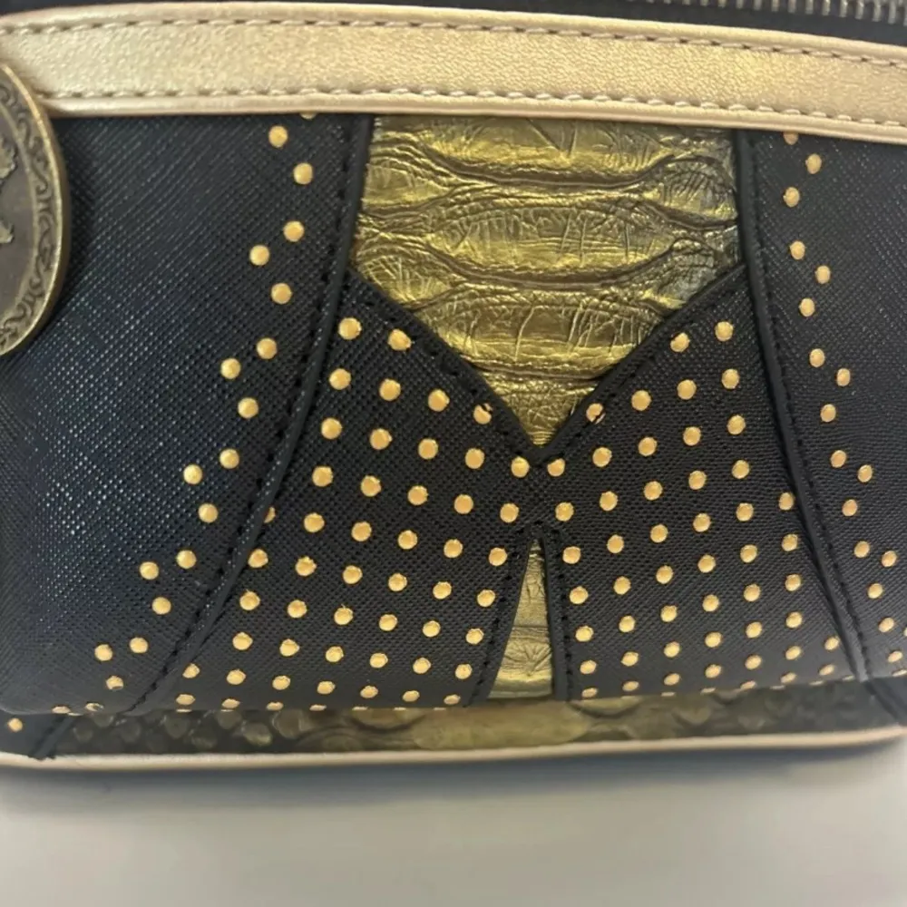 Loungefly Game Of Thrones Queen Cersei Mini Backpack/Pop - Image 12