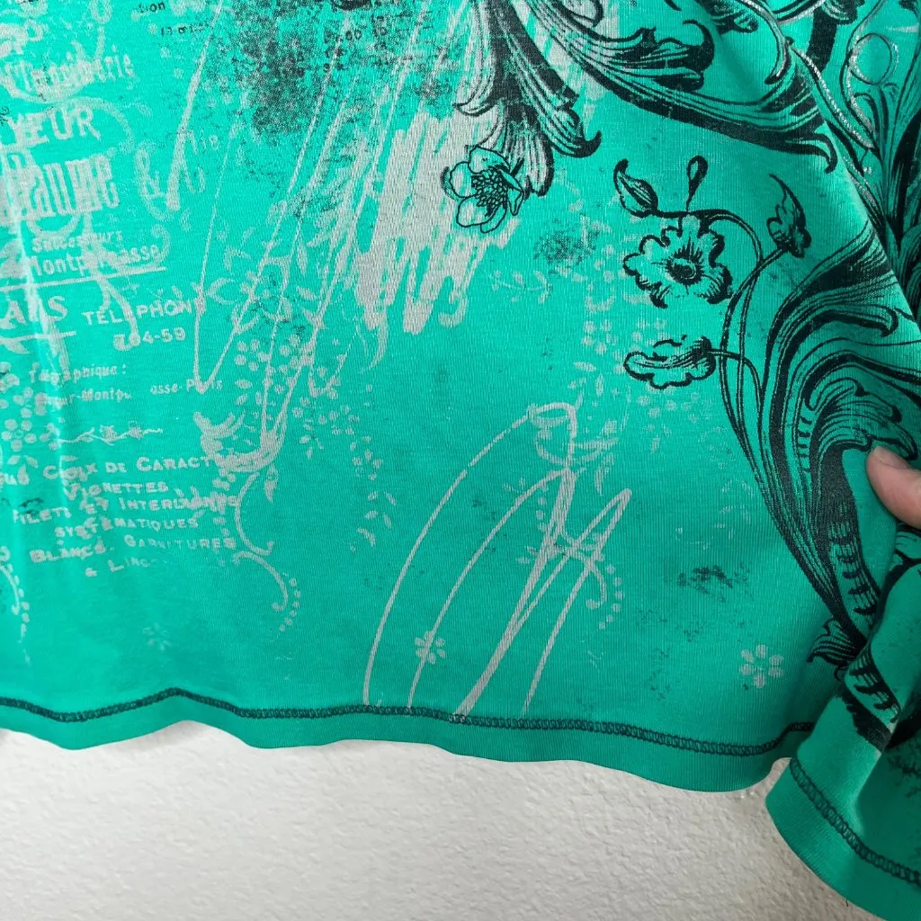 Y2k 2X Green Graphic Print Short Sleeve Cotton Top Newspaper Motif - Image 8