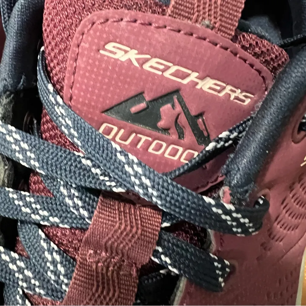 Skechers Outdoor Trego Trail Destiny Hiking Walking Shoes size 9.5 pink black - Image 4