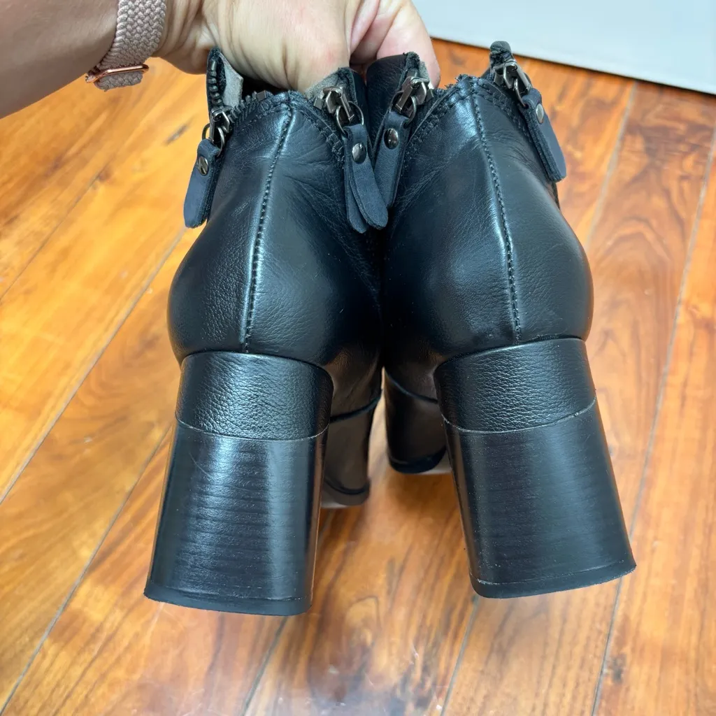 ALL BLACK Footwear Heeled Ankle Boots Dual Zipper in Black Leather 41 / 10.5 - Image 6
