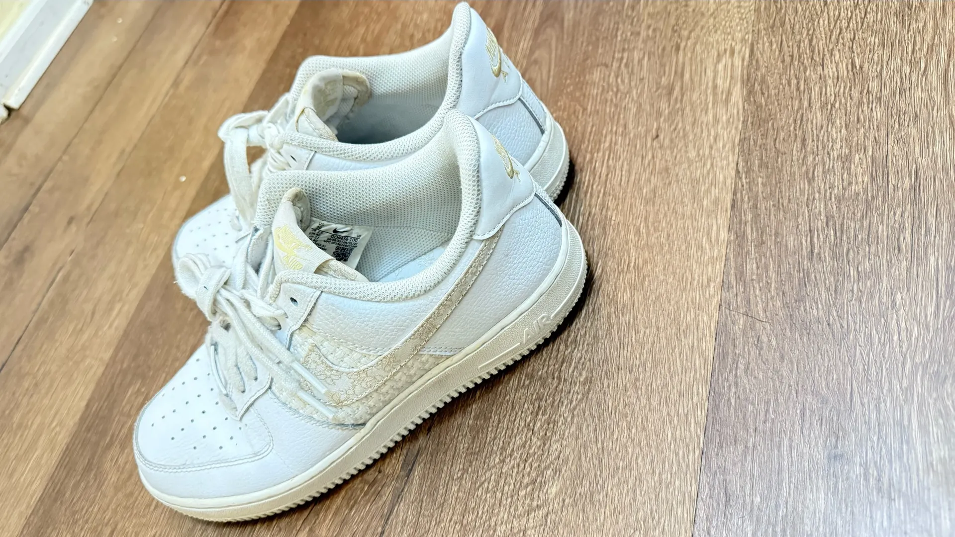 Nike Air Force 1 ‘07 SE White Sail Shoes DO9458-100 Shoes Women’s Size 10 - Image 4