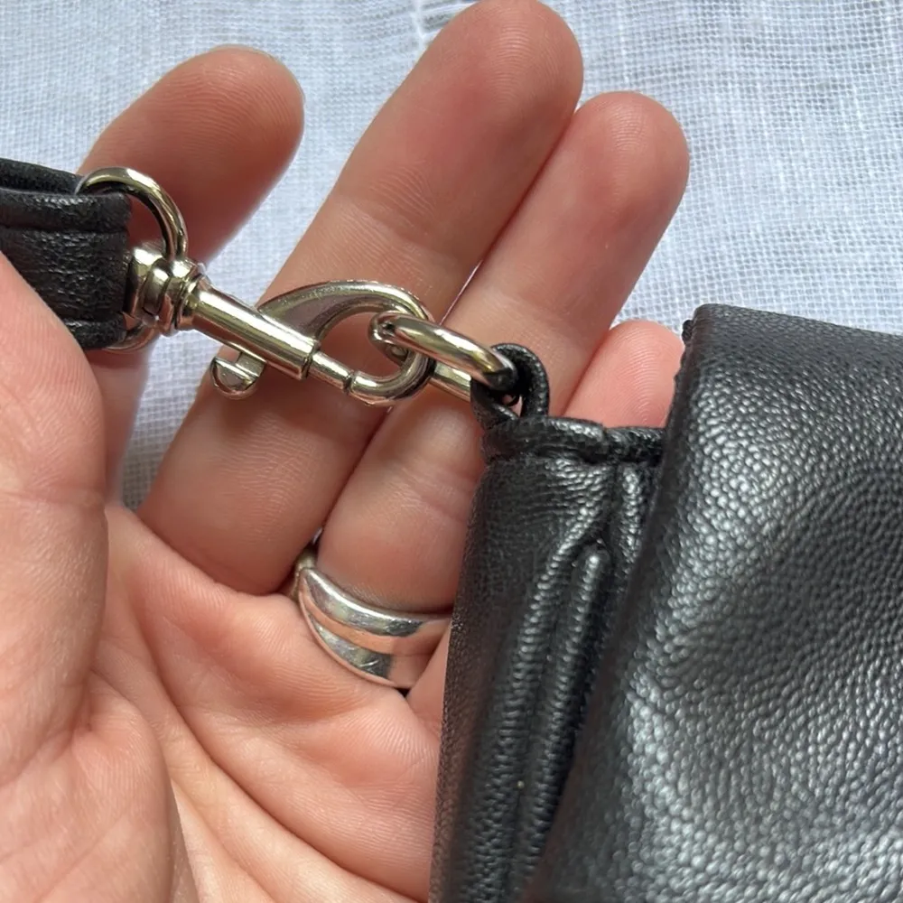 Candie's Black Crossbody Bag with Bow Detail - Image 3