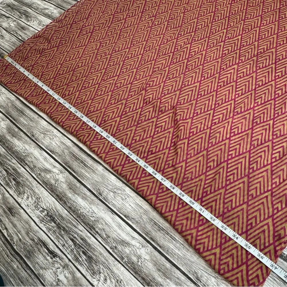 Unbranded Women's Lightweight Geometric Infinity Neck Scarf Magenta Pink Brown - Image 6