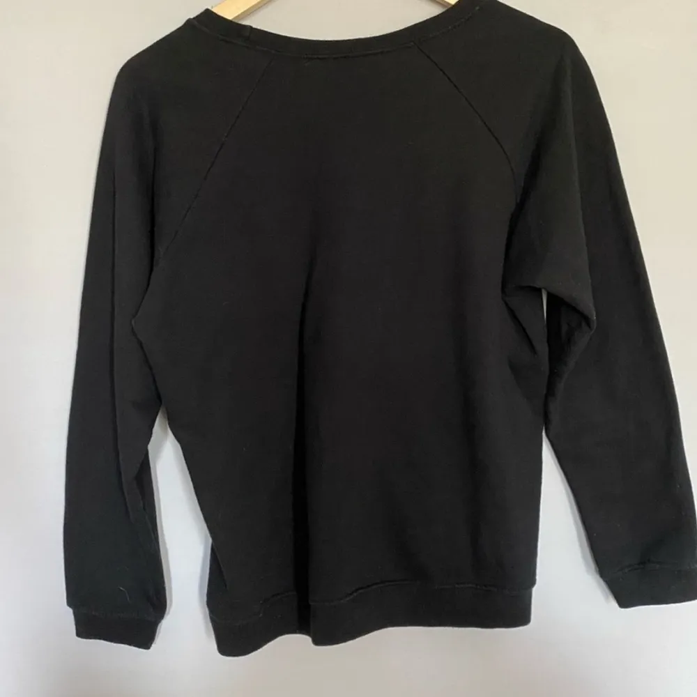 Married to the Mob Black Pullover Size Medium - Image 3