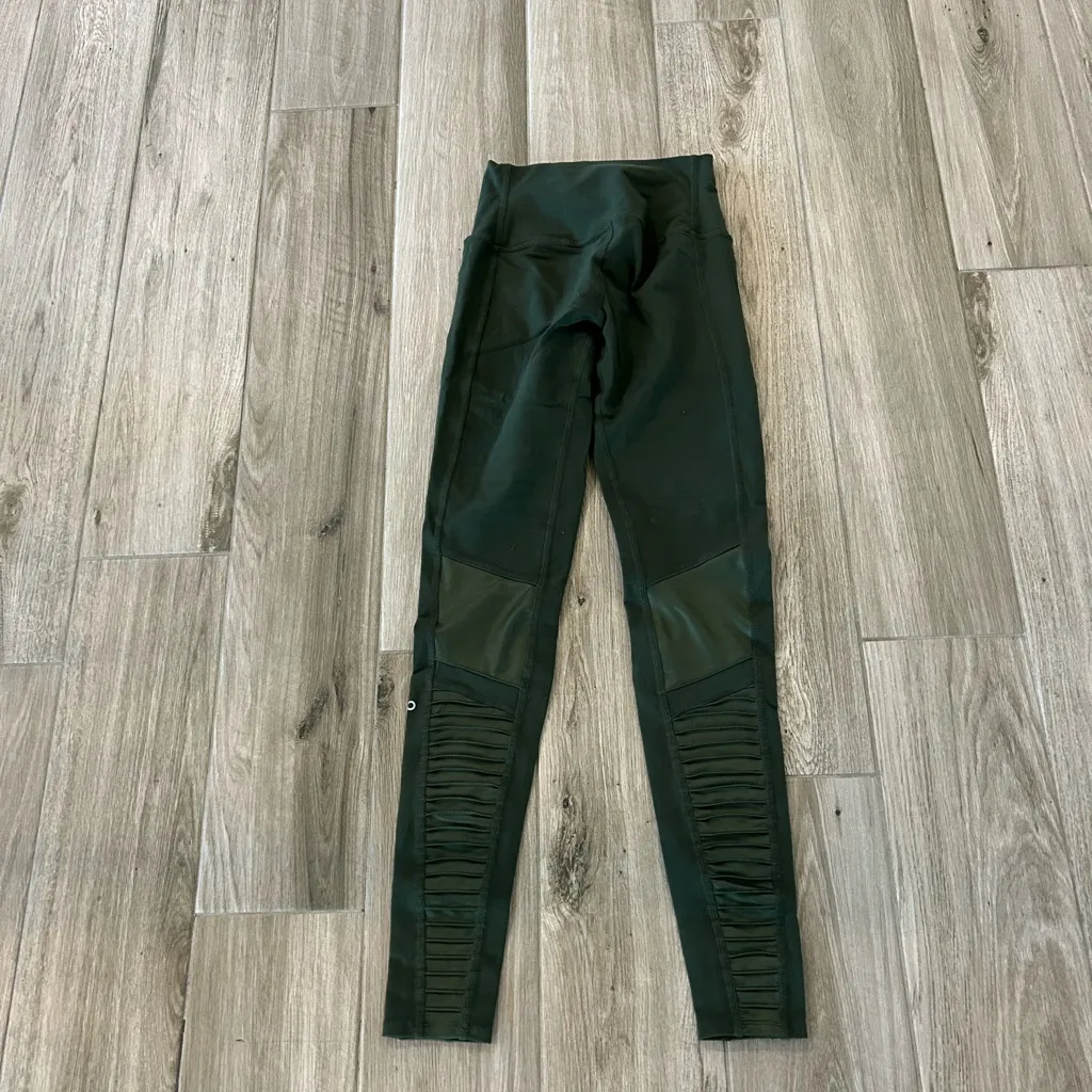 ALO Yoga Leggings - Image 5