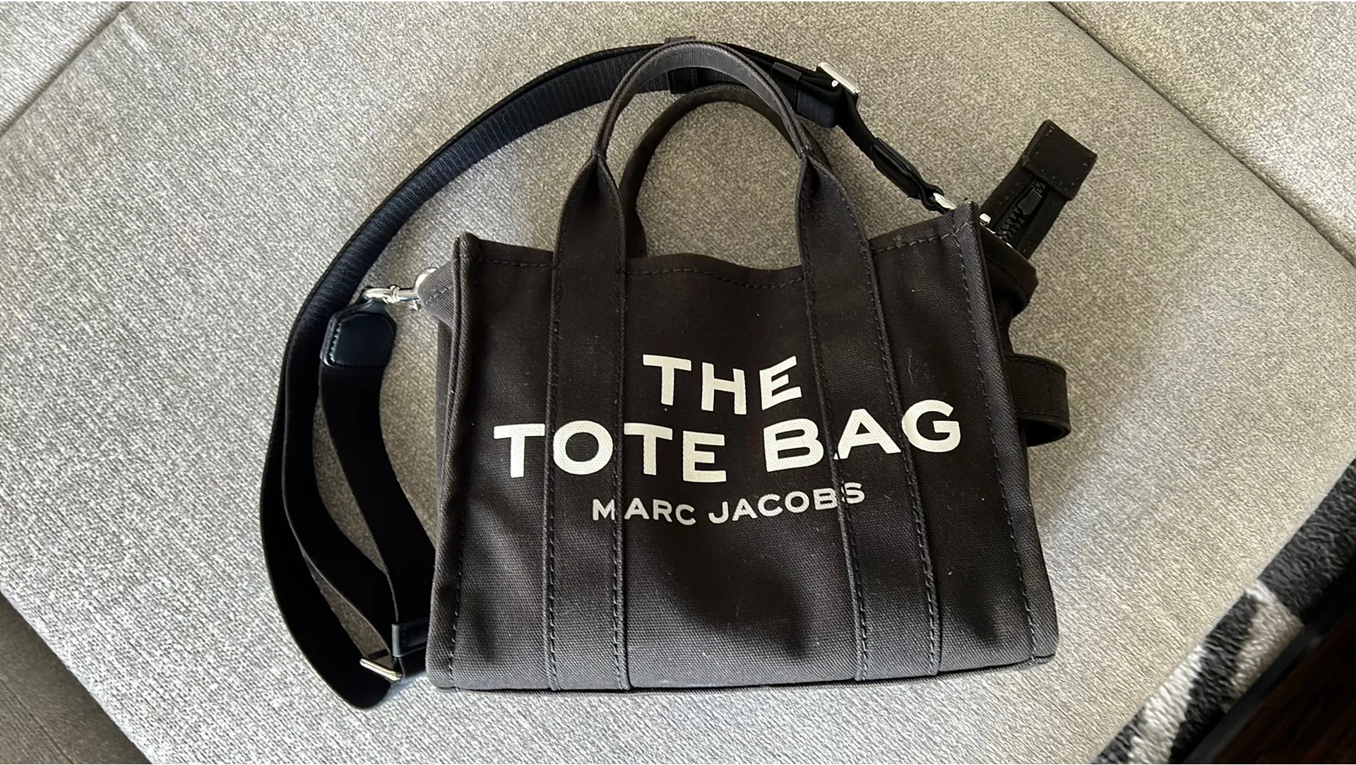 Mini The Tote Bag - Image 11