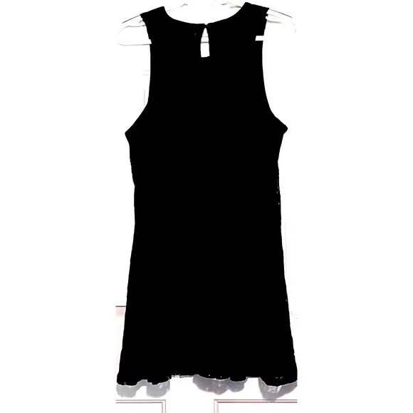 Almost Famous Woman's Black‎ Lacey Sleeveless Dress Size L 32" Long x 18" PTP - Image 2