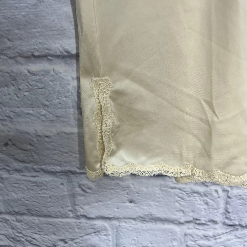Vintage Shadowline Half Slip Pillow Tab Ivory Size M Lace Trim Side Slits Size M - Image 2