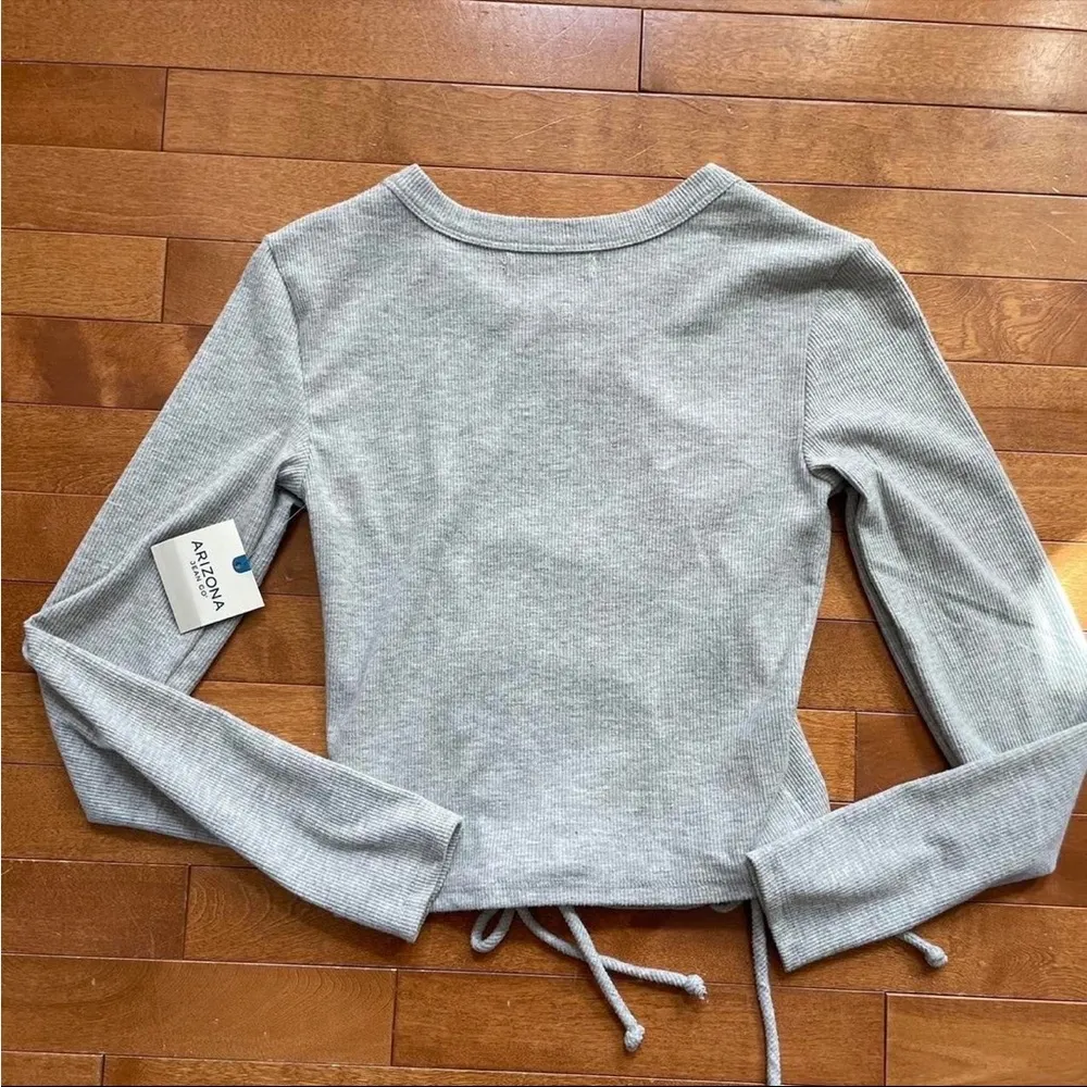 NEW women’s/teen arizona jean co top! - Image 3