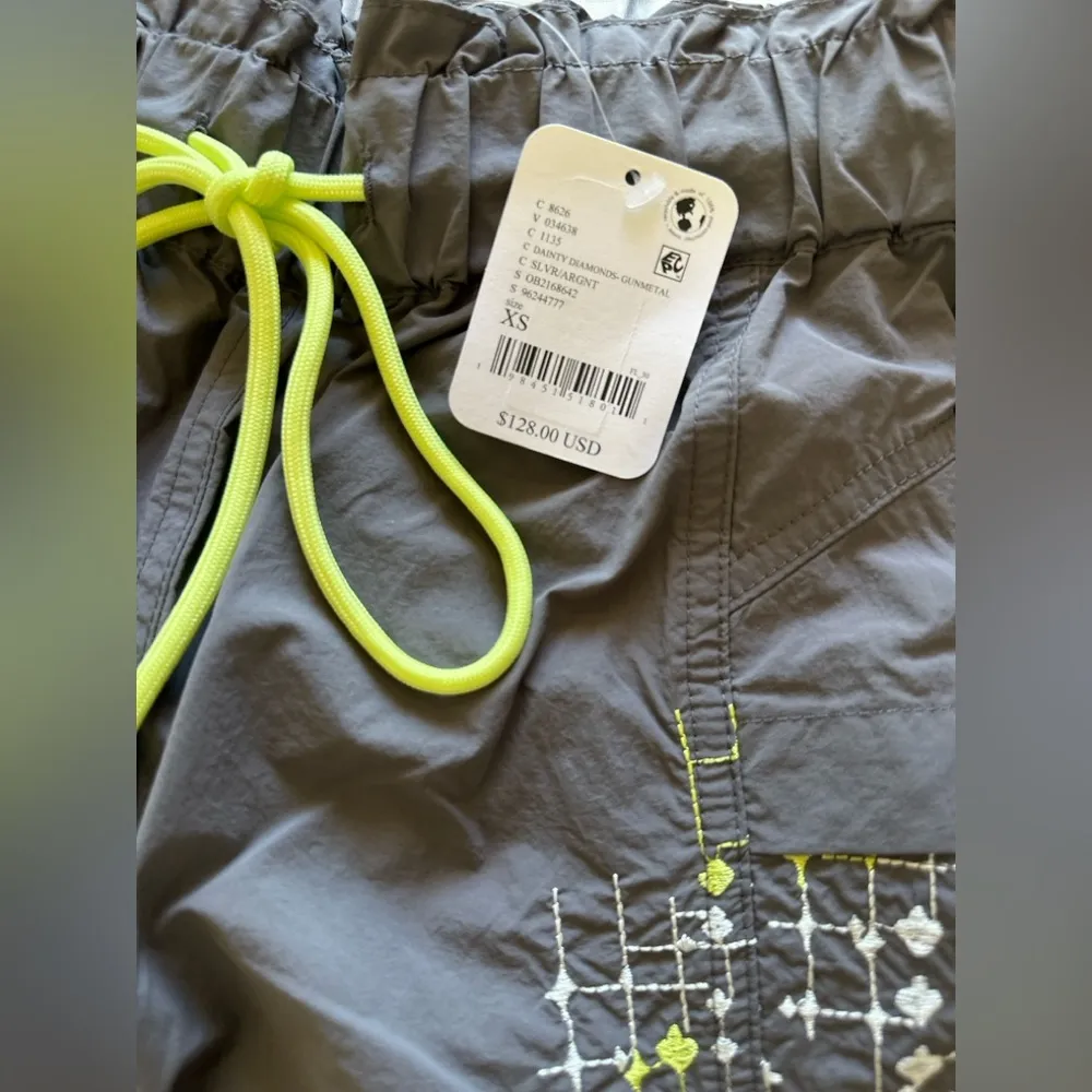 #161 NWT Free People In The Wild Embroidered Pants in Dainty Diamonds-Gunmetal - Image 8