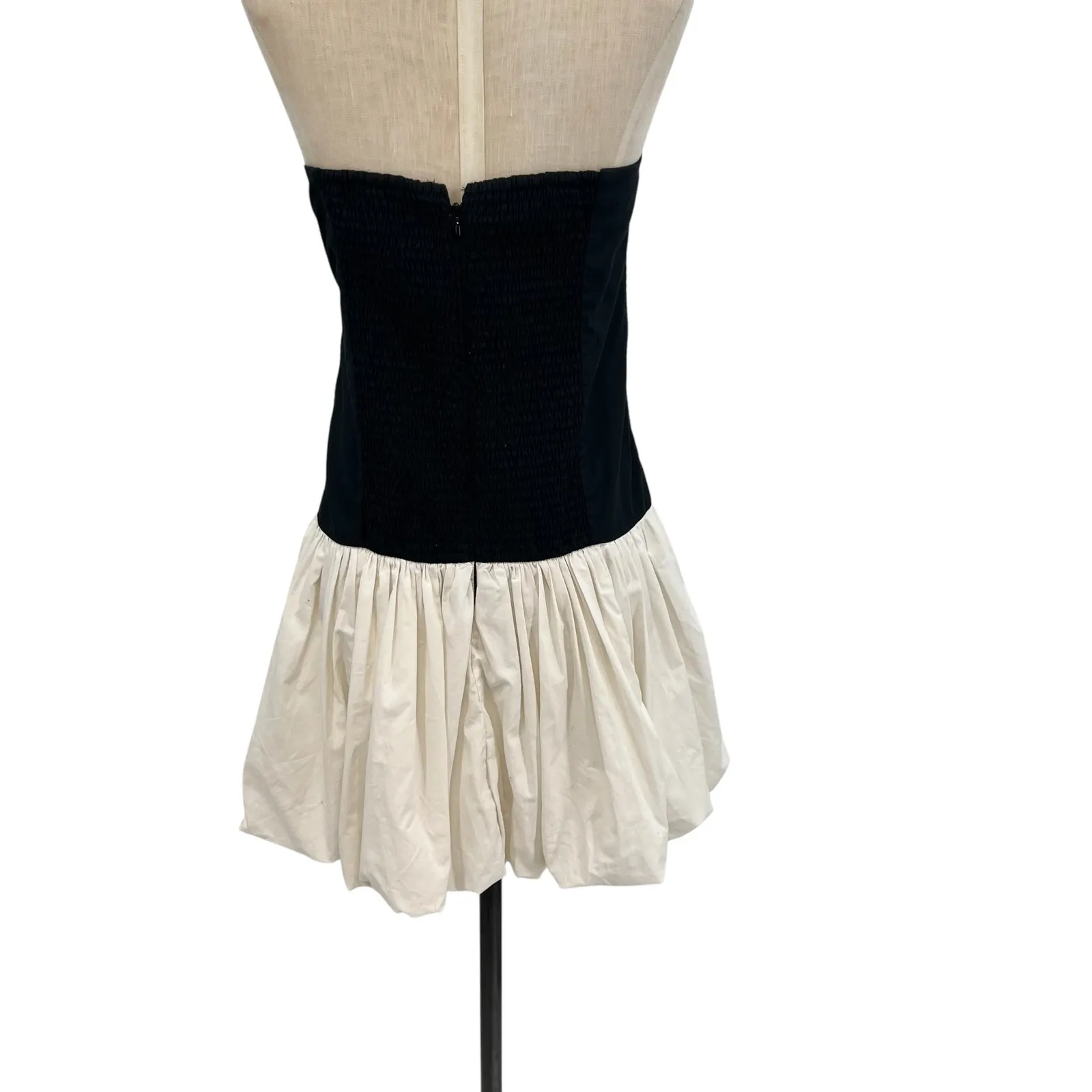 Abercrombie Bubble Hem Mini Dress Strapless‎ Black White Size XL - Image 8