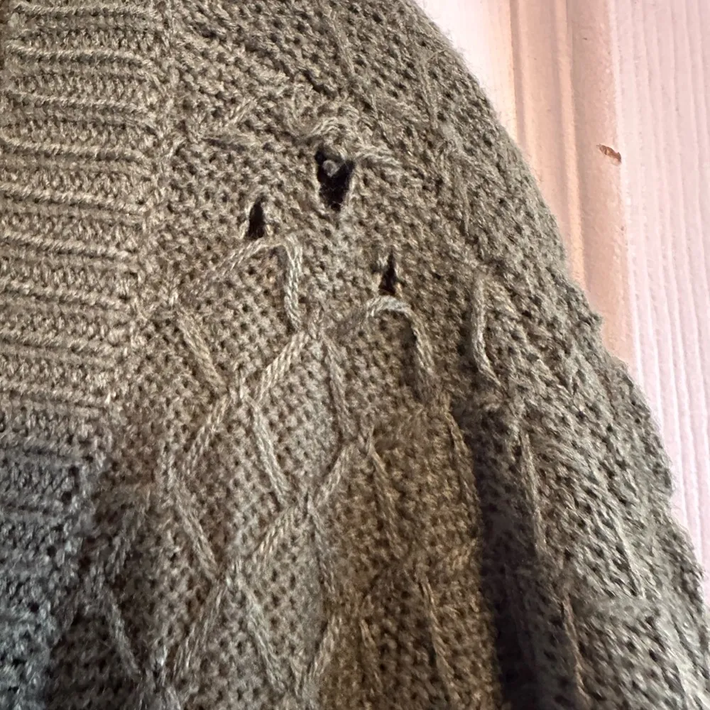 BloomChic‎ Green V - Image 7