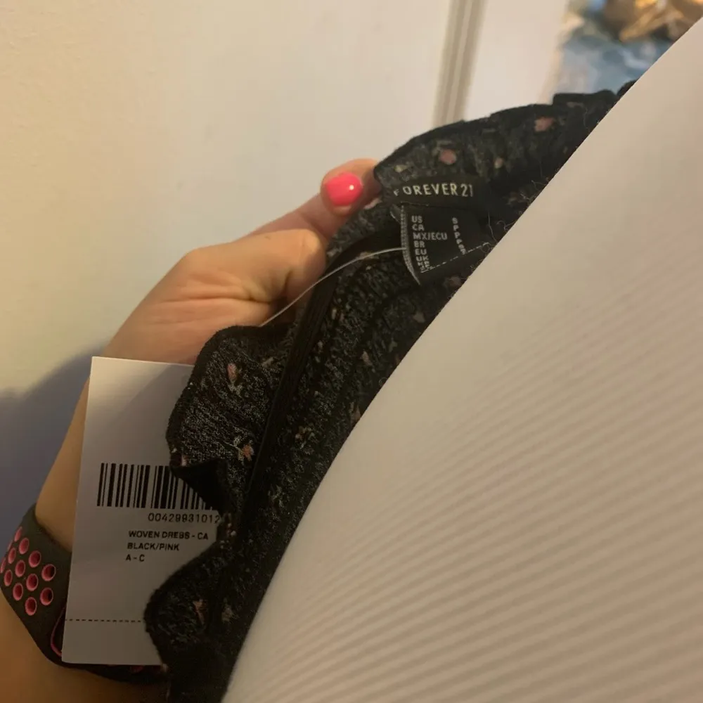 Forever 21 Floral maxi dress - Image 4