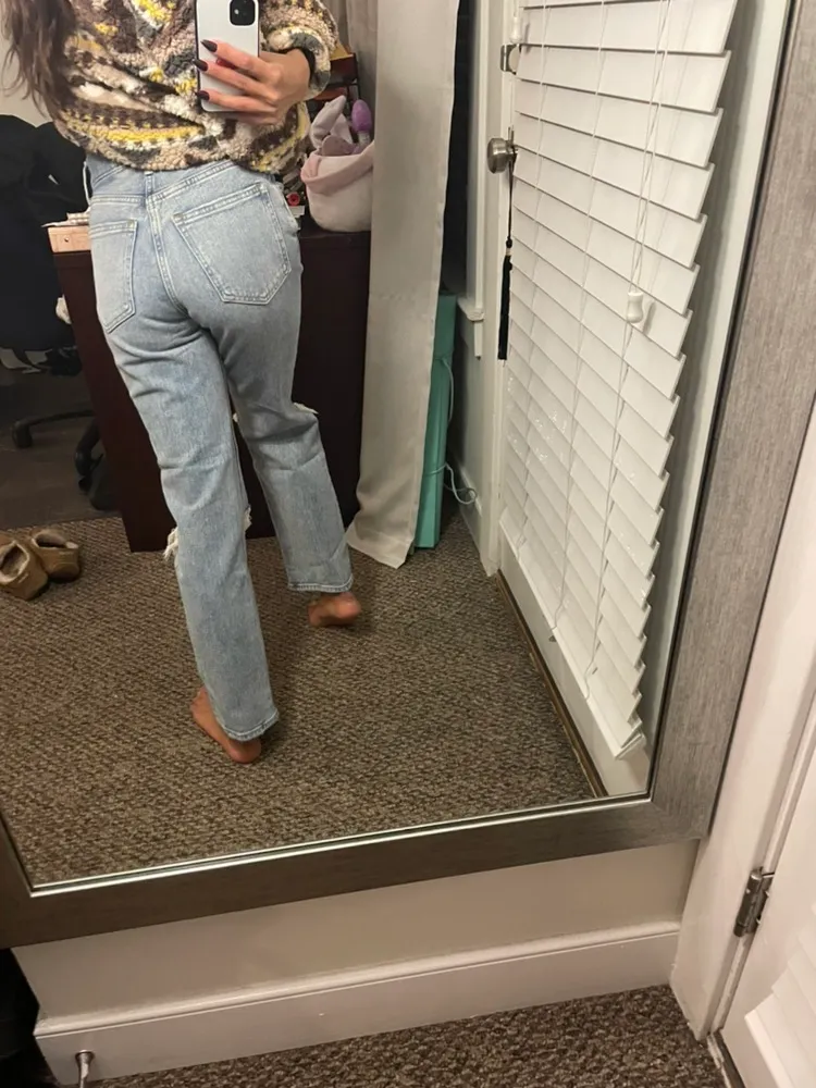 Ripped Jeans - Image 6