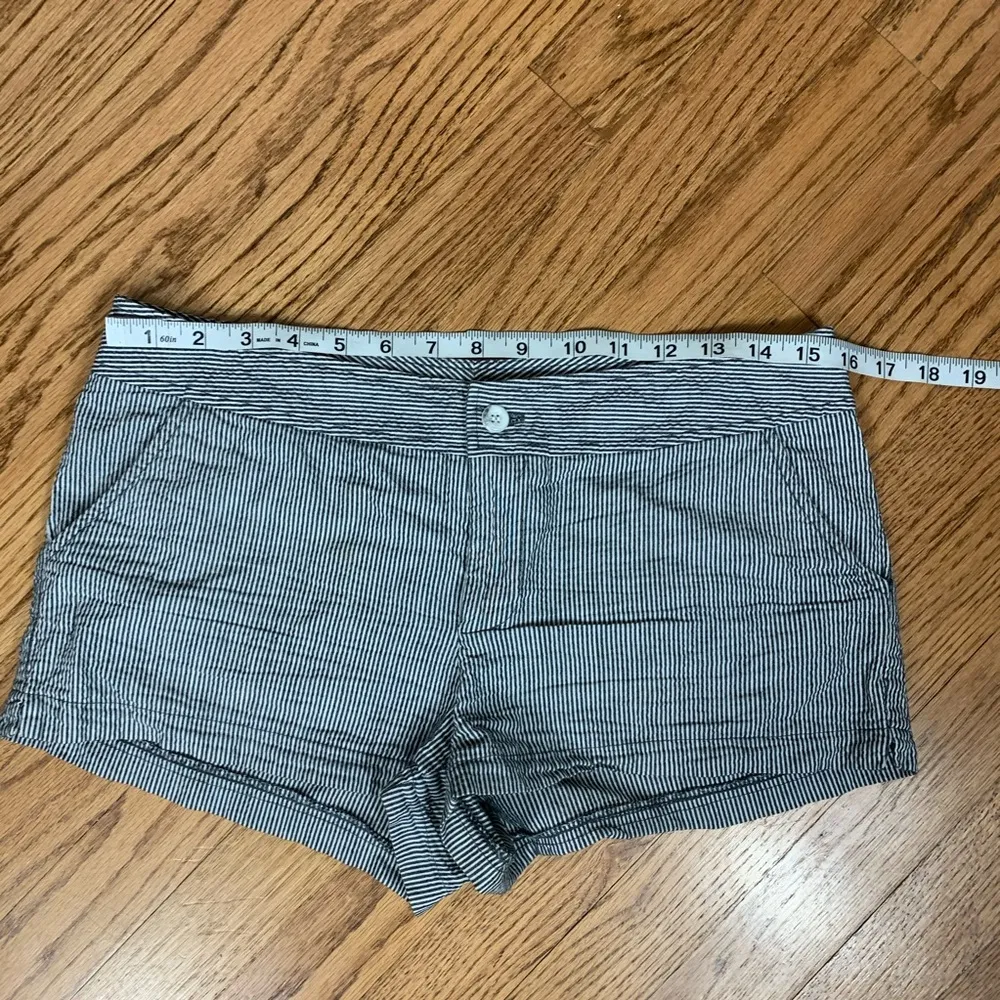 UO LUX | Striped Seersucker Shorts - Image 11