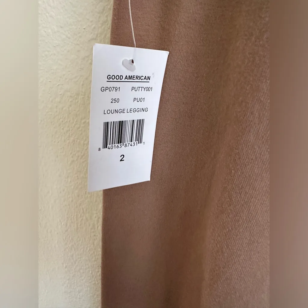 Good American Lounge Legging in size Medium. - Image 7