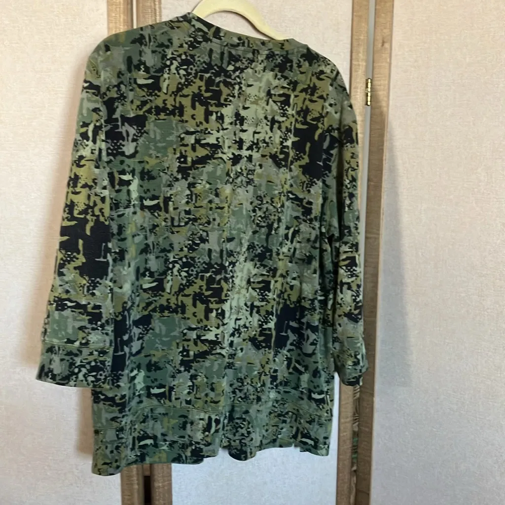 FINAL MARKDOWN Westbound Green Camouflage pullover xl - Image 5