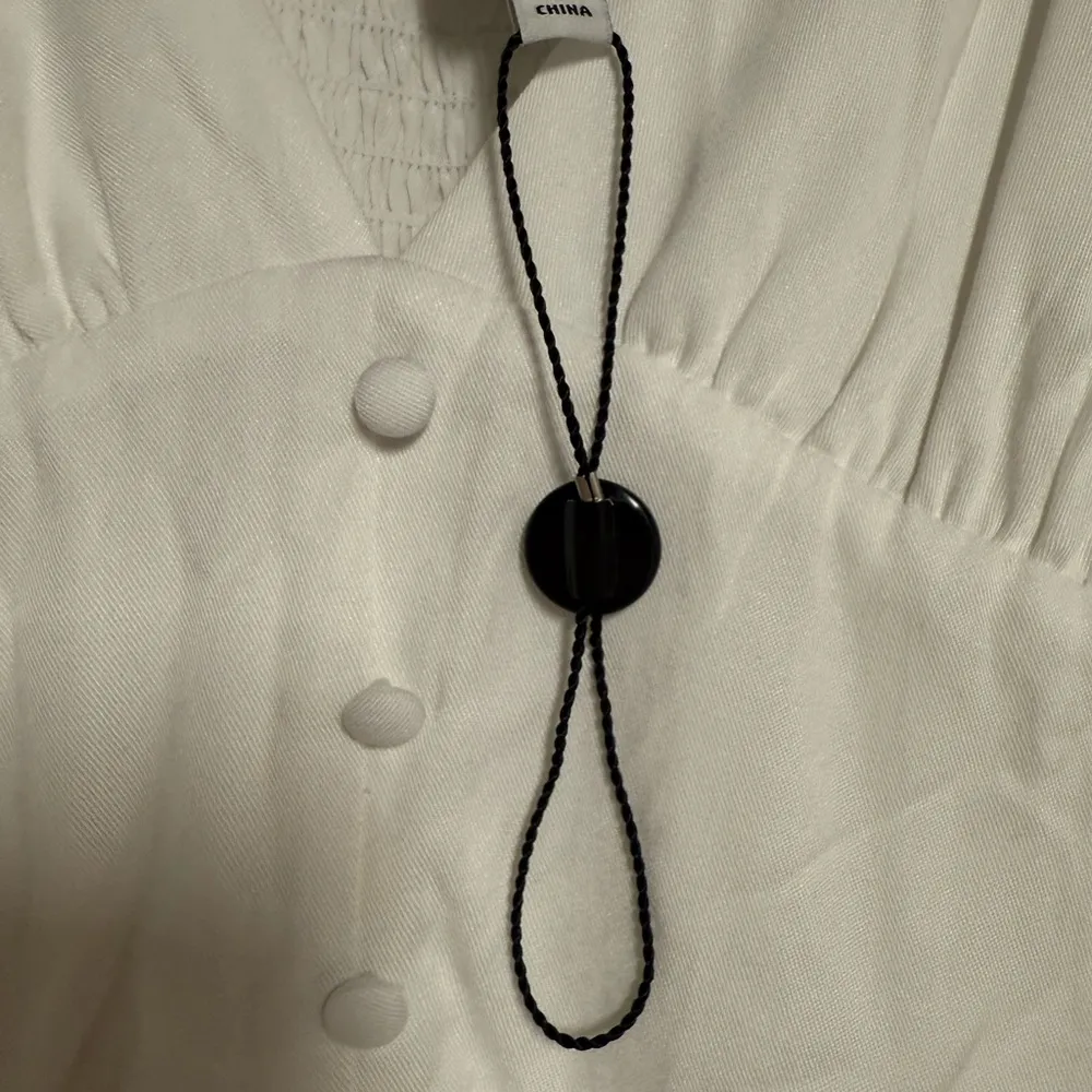 NWOT Gianni Bini Elegant White Button-Down Maxi Dress - Image 4