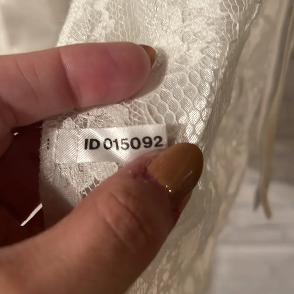 Victoria’s Secret Vintage Gold Label off white robe OSFA lace inserts - Image 5