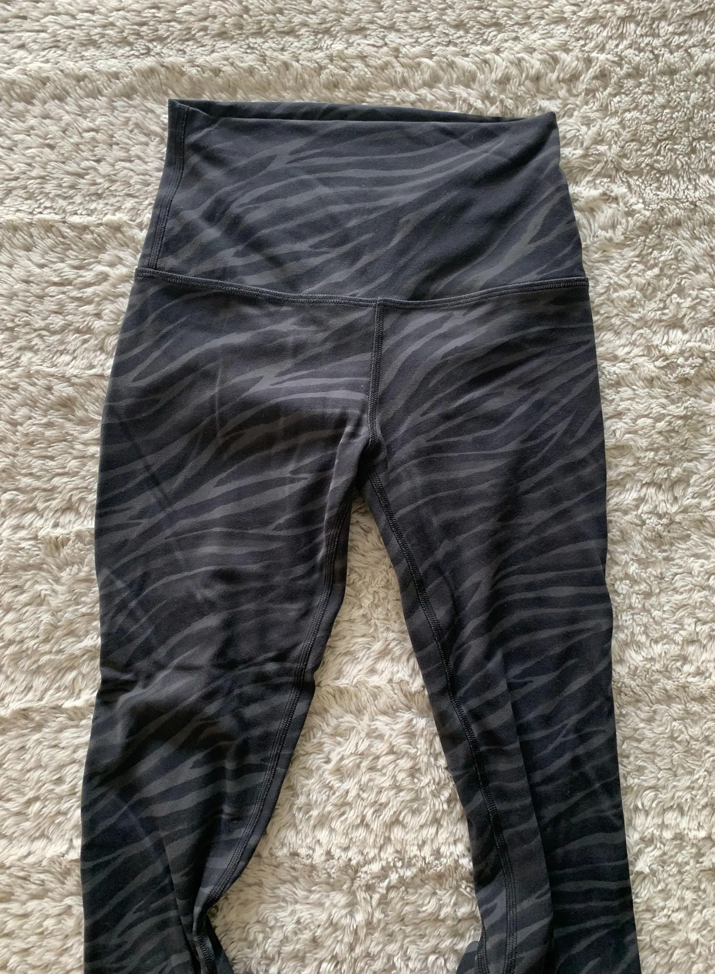 Lululemon Align Crop Legging - Image 3