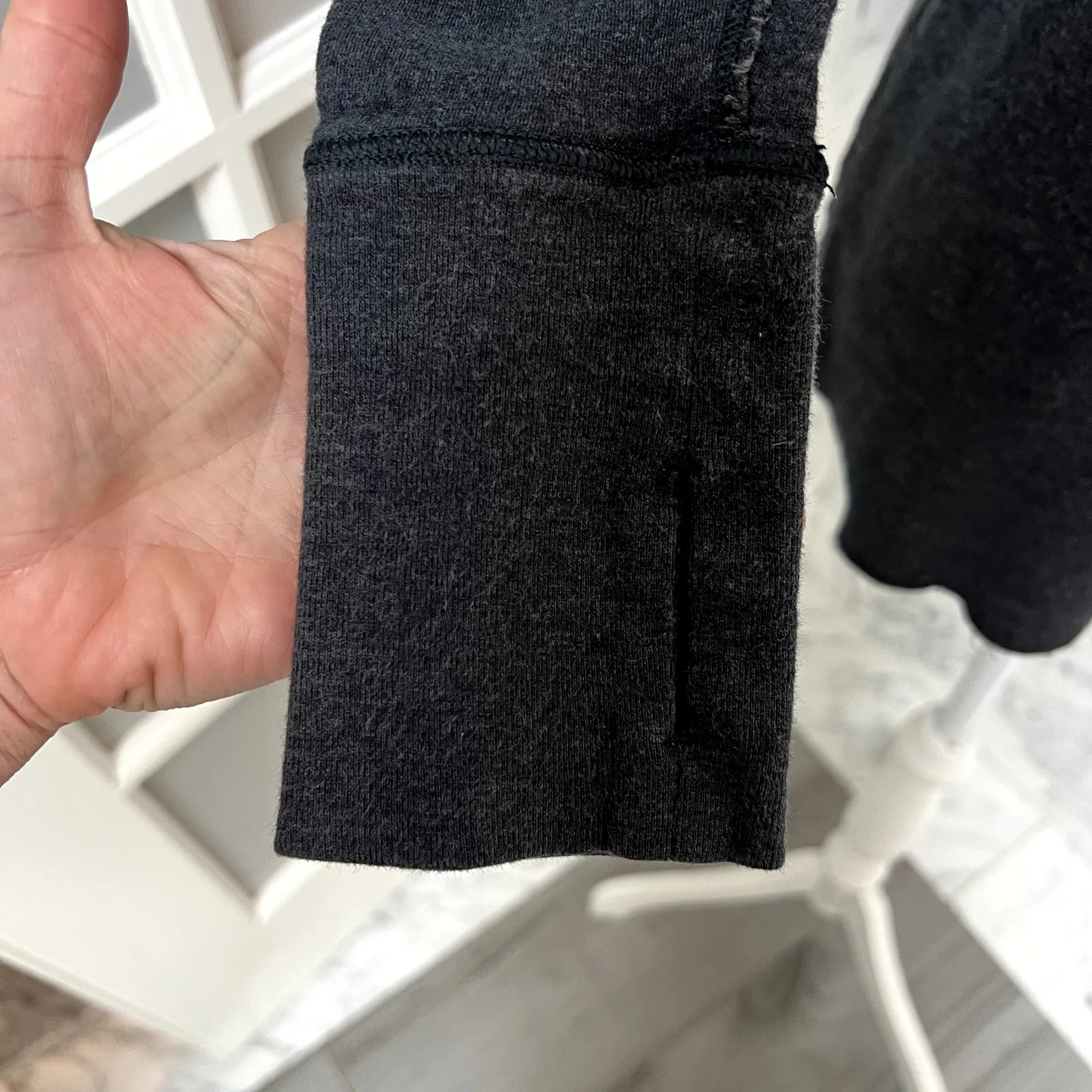 Lululemon Open Your Heart Long Sleeve Black Heather Gray Size 8 or 10 - Image 4