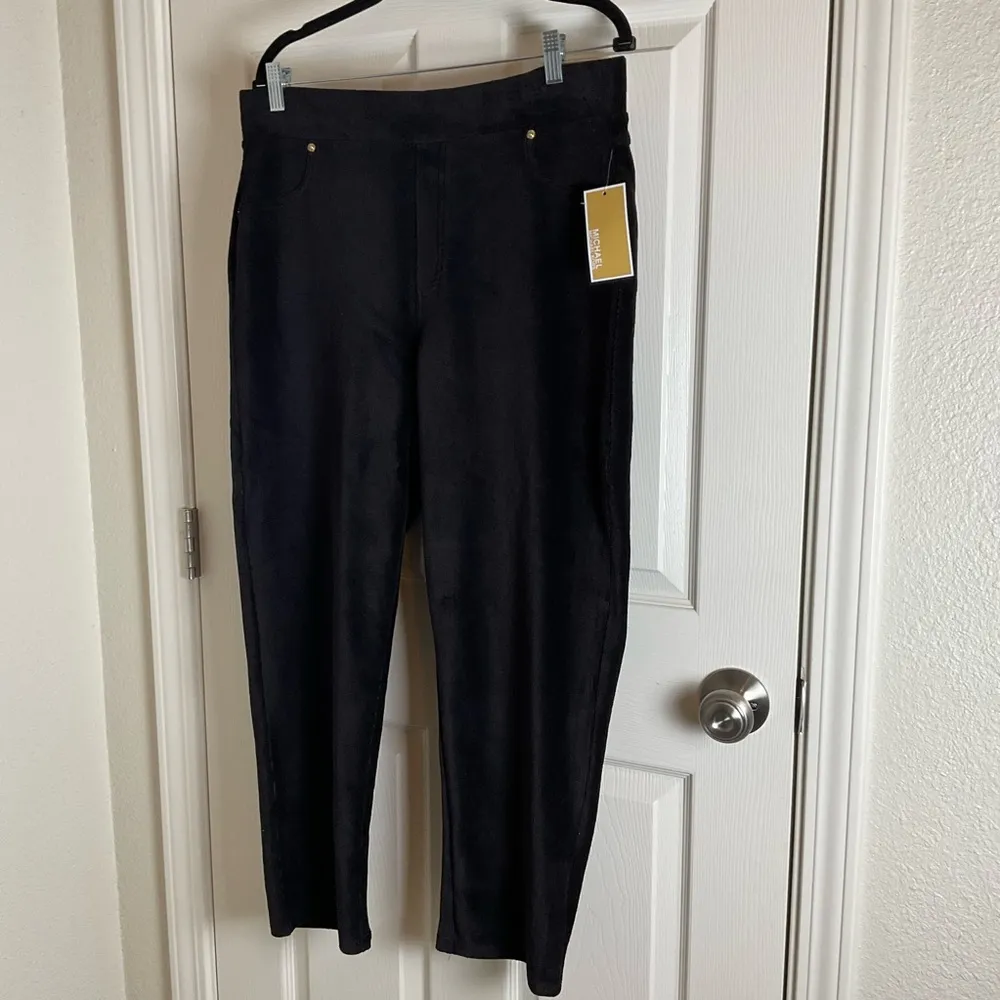 Michael Kors Black Straight Ankle Pull On High-Rise Size 1X - Image 3