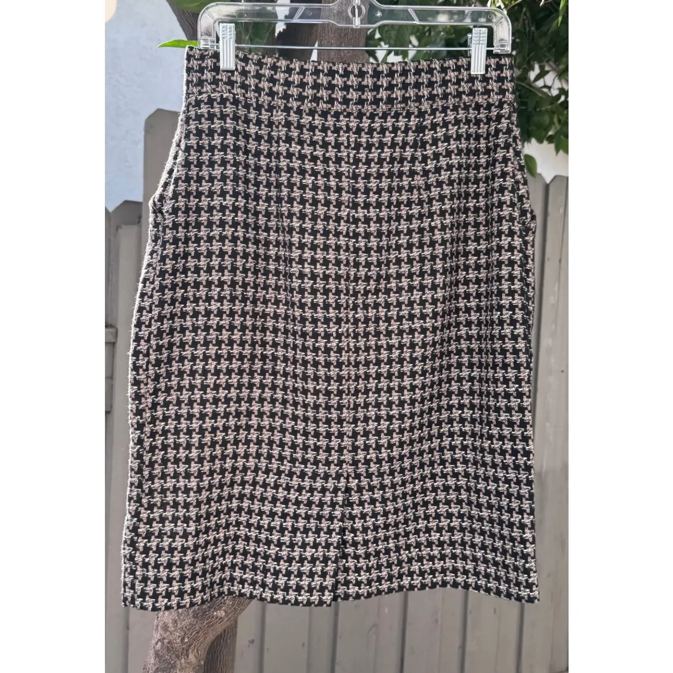Vintage 1980s Diane von Furstenberg Houndstooth Skirt – Size 12 (Modern 8–10) - Image 4