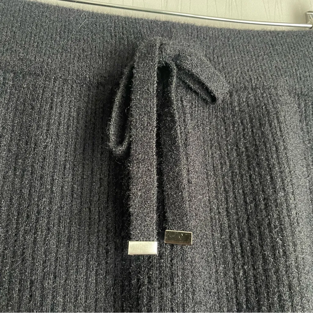 Ébure Knit Knee Length Midi Shirt Ebure Ebure Gray - Image 6