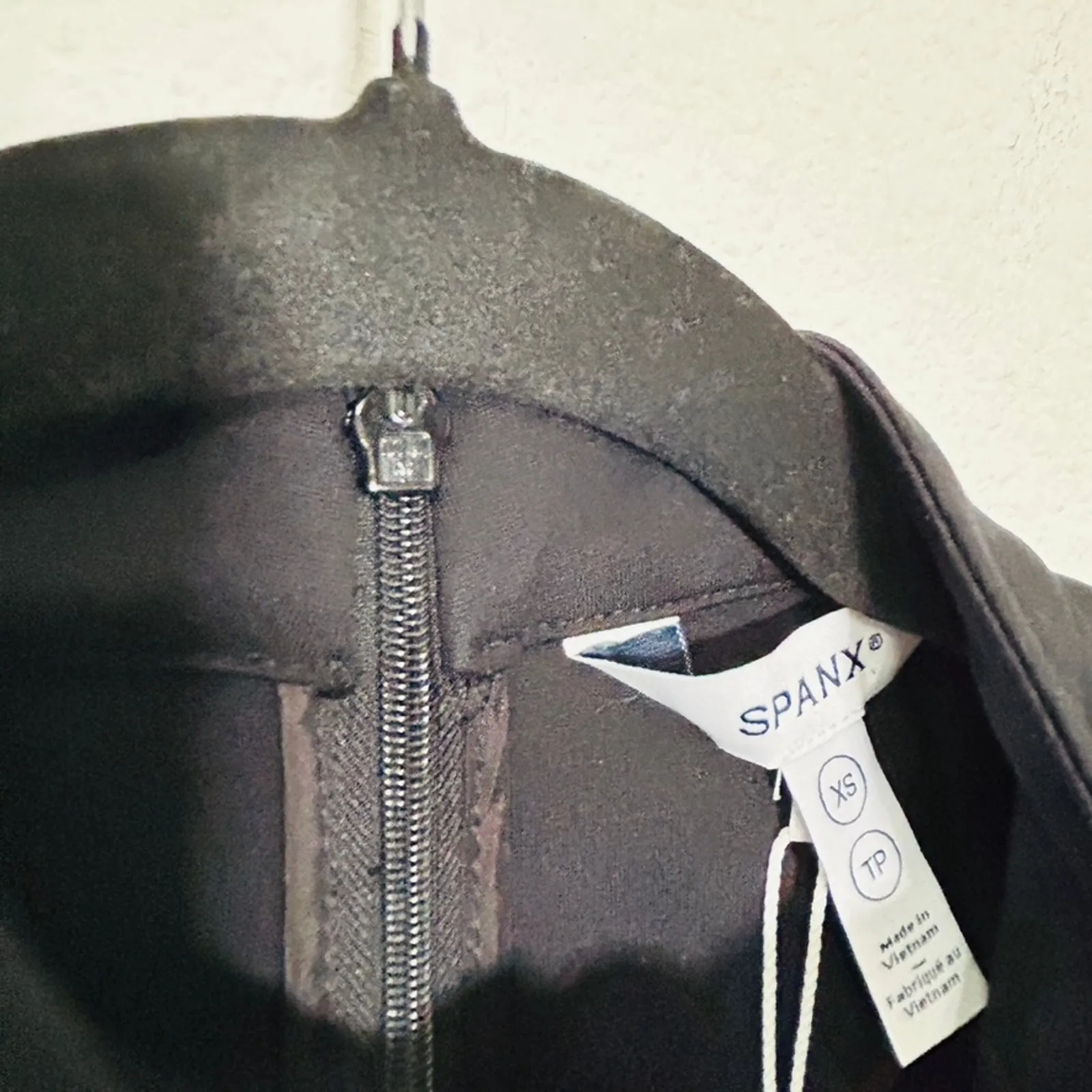 NEW Spanx Ponte Cargo Midi Dress Black Faux Wrap Quiet Luxury Capsule Size XS - Image 6