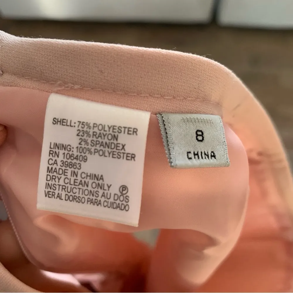 Tahari Light Pink Woman’s Stretch Back Slit Suit Skirt Size 8 - Image 7