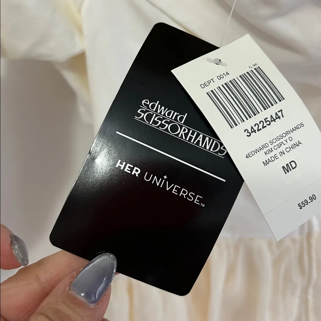 Her Universe Edward Scissorhands Kim Off The Shoulder Dress - Image 8