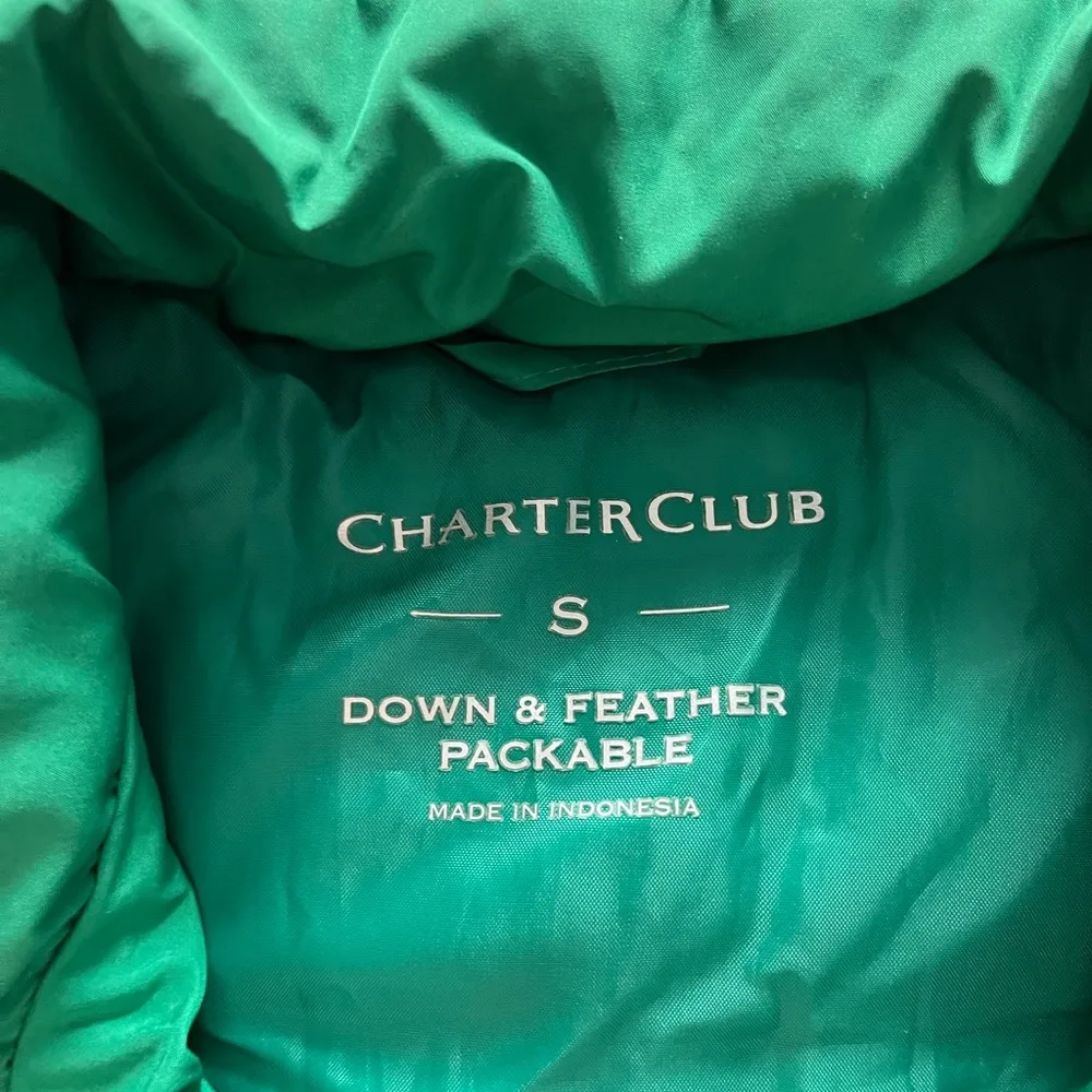 Green Quilted Down Women's Vest - Image 4