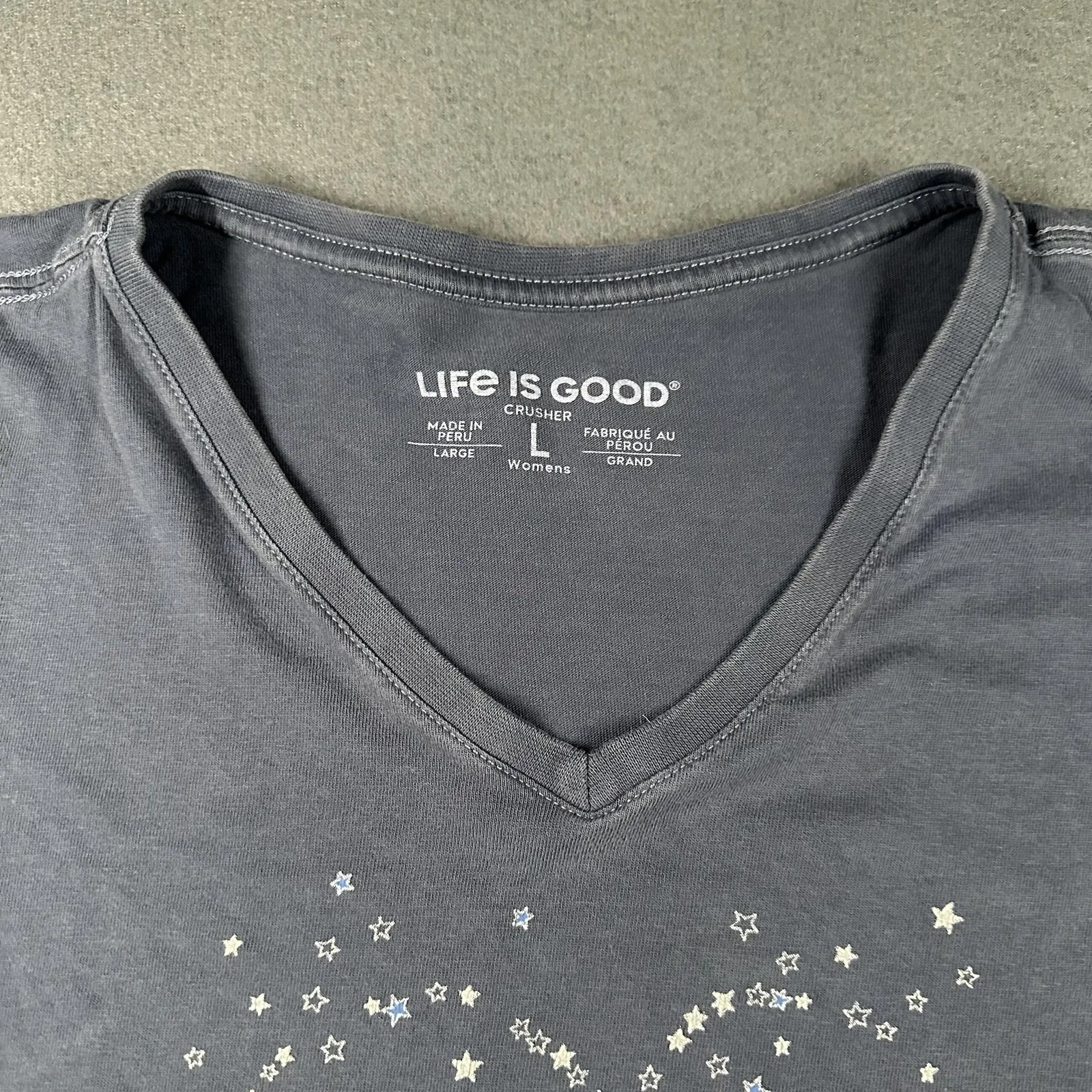 Life Is Good Shirt Womens Large Blue Crusher V Neck USA Flag Heart Graphic Tee - Image 3