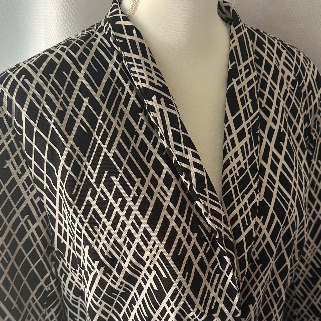 Covington Black and White Geometric Blazer - Image 9