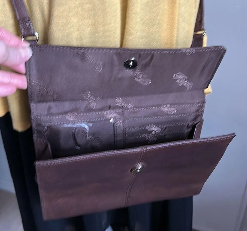 Fossil Vintage Brown Leather Minimalist Crossbody Bag Purse with Multi Pockets - Image 7