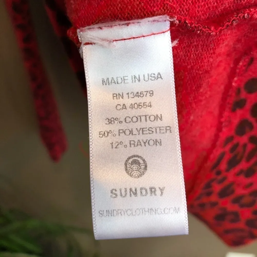 SUNDRY‎ Leopard Print LOVE Sweatshirt Red Size XS 0 - Image 6