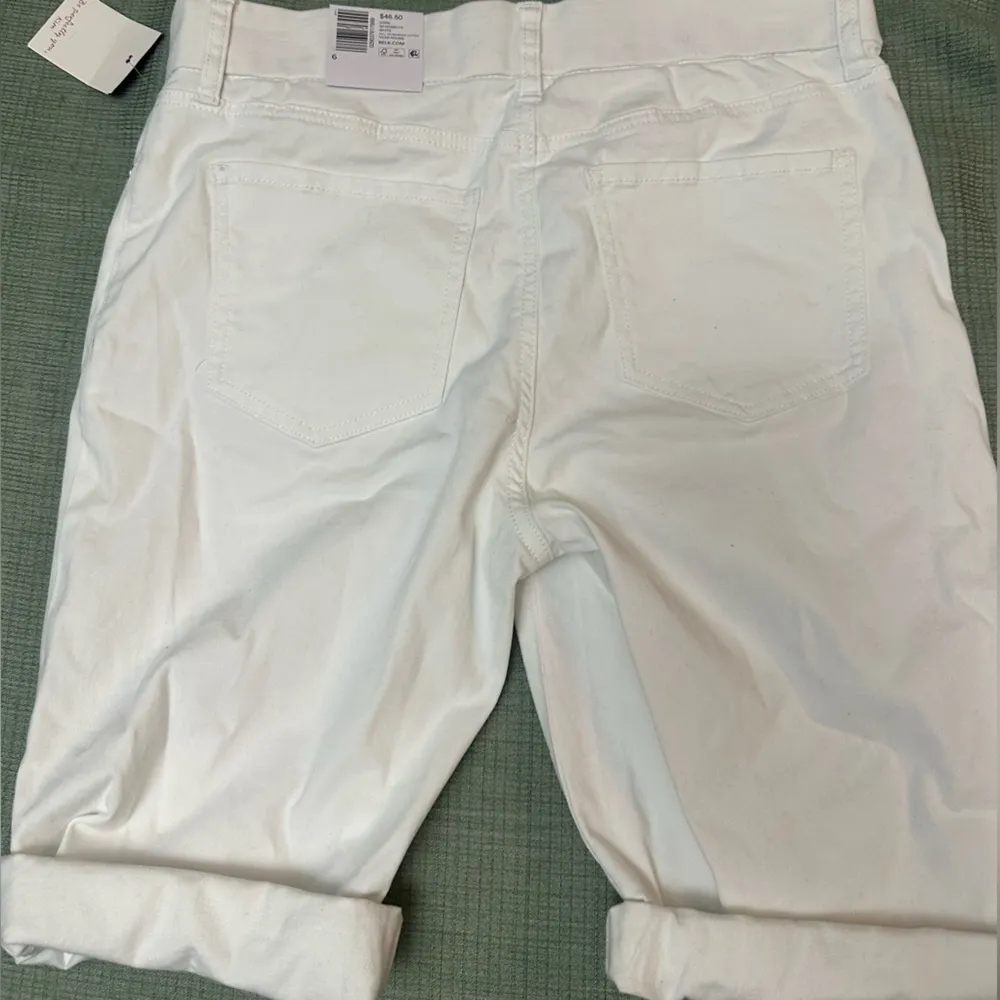 Kim Rogers white Bermuda shorts. Size 6 - Image 5