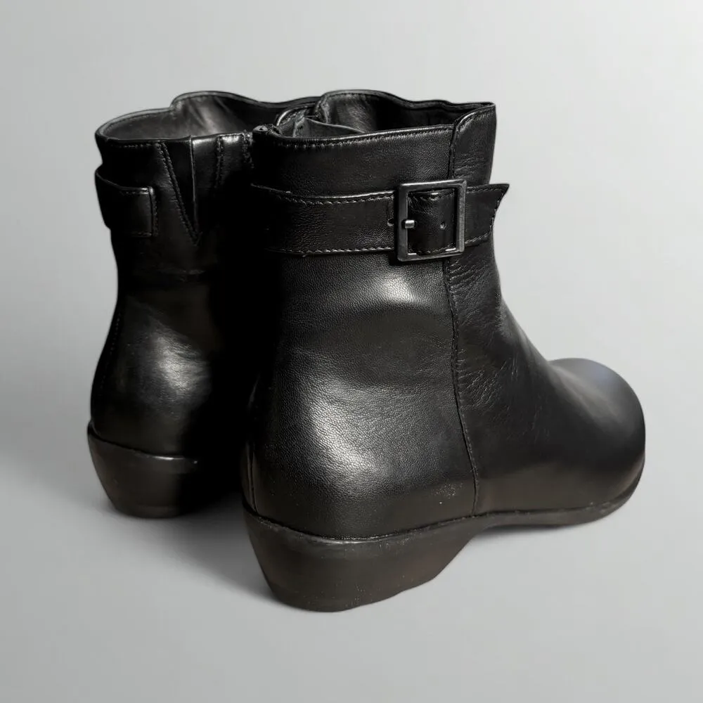 Walking Cradles Estelle Leather Ankle Buckle Boots in Black Nappa (Wide) Size 7 - Image 4