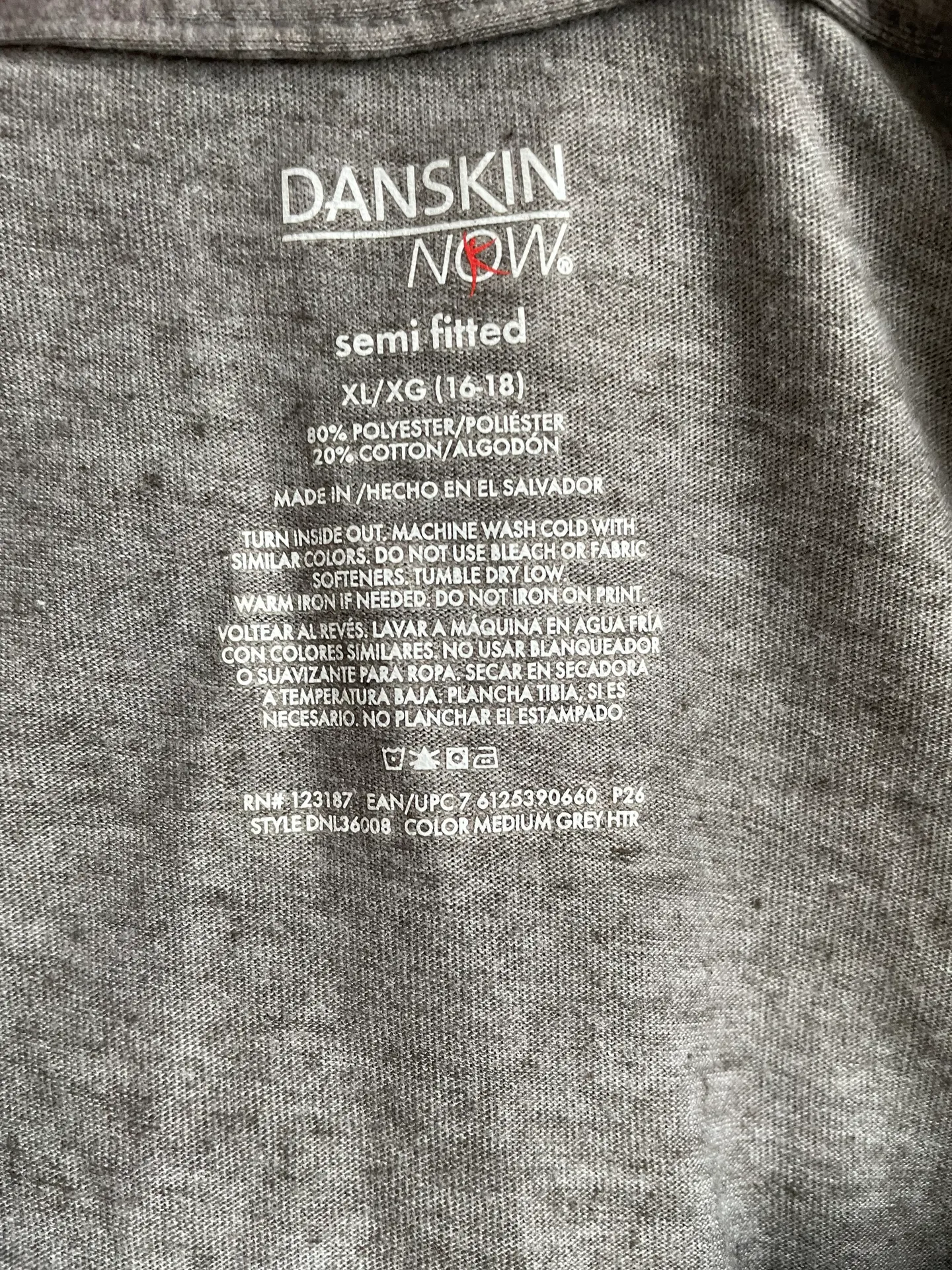Danskin Confident  Now Semi Fitted Short Sleeve Grey Active Tee Size X-Large - Image 5